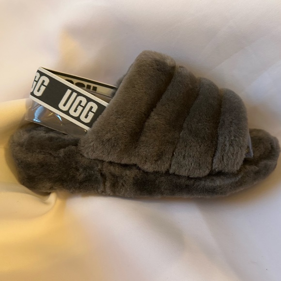 UGG FLUFF YEAH SLIDES/SLIPPERS - Picture 6 of 9